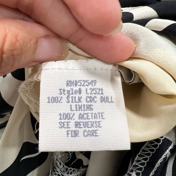 YTK 100% Silk Black Flower Printed Midi Dress Size 6. - Picture 10 of 12